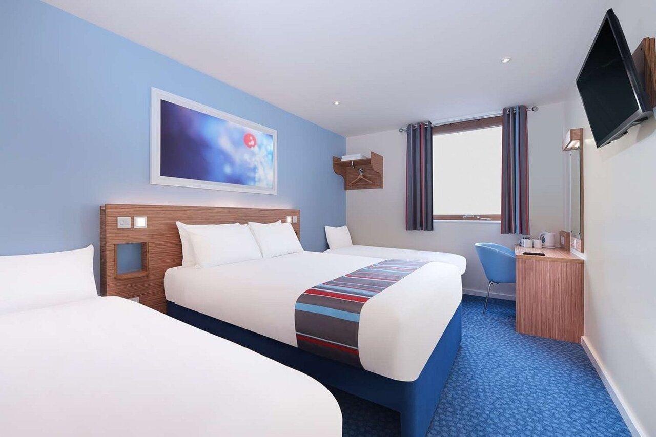 Travelodge Edinburgh Dreghorn Exterior photo